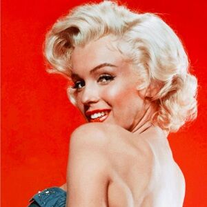 Meet your Posher, Infinity!